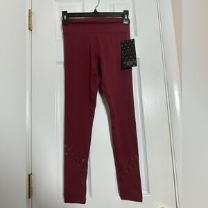 Women Vie Active Burgundy Pants Size XS NWT